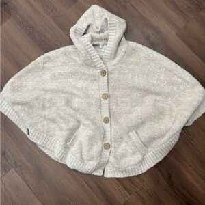 Barefoot dreams hooded poncho